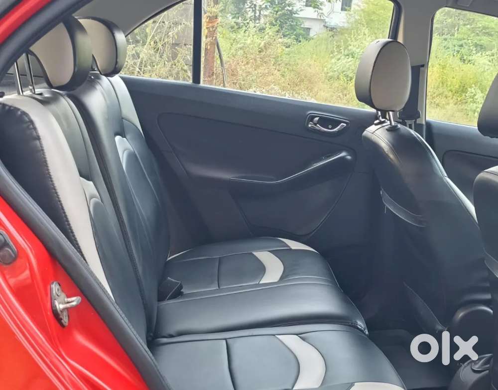 Tata Bolt Revotron Xt, 2015, Petrol