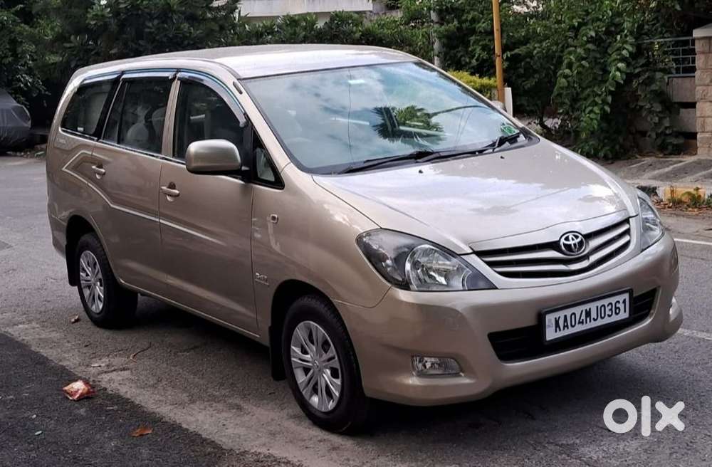 Toyota Innova 2.5 G (diesel) 7 Seater, 2011, Diesel