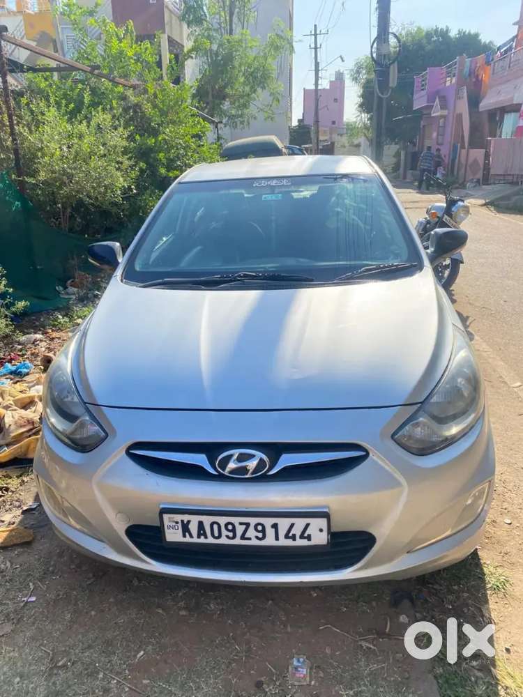 Hyundai Verna 2011 Diesel 130000 Km Driven