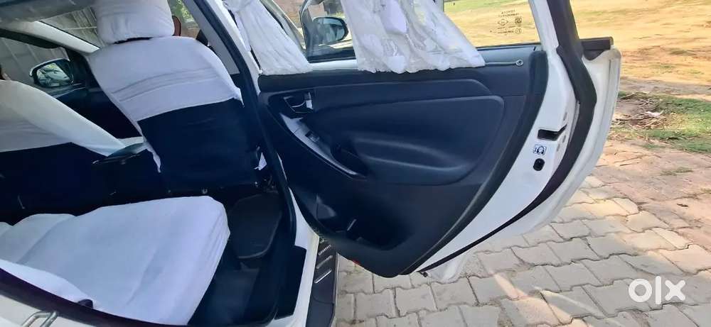 Toyota Innova Crysta 2019