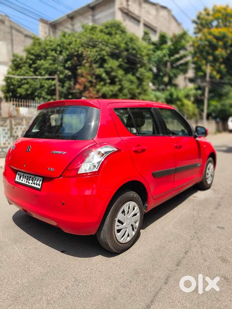 Maruti Suzuki Swift Vxi Optional, 2017, Petrol