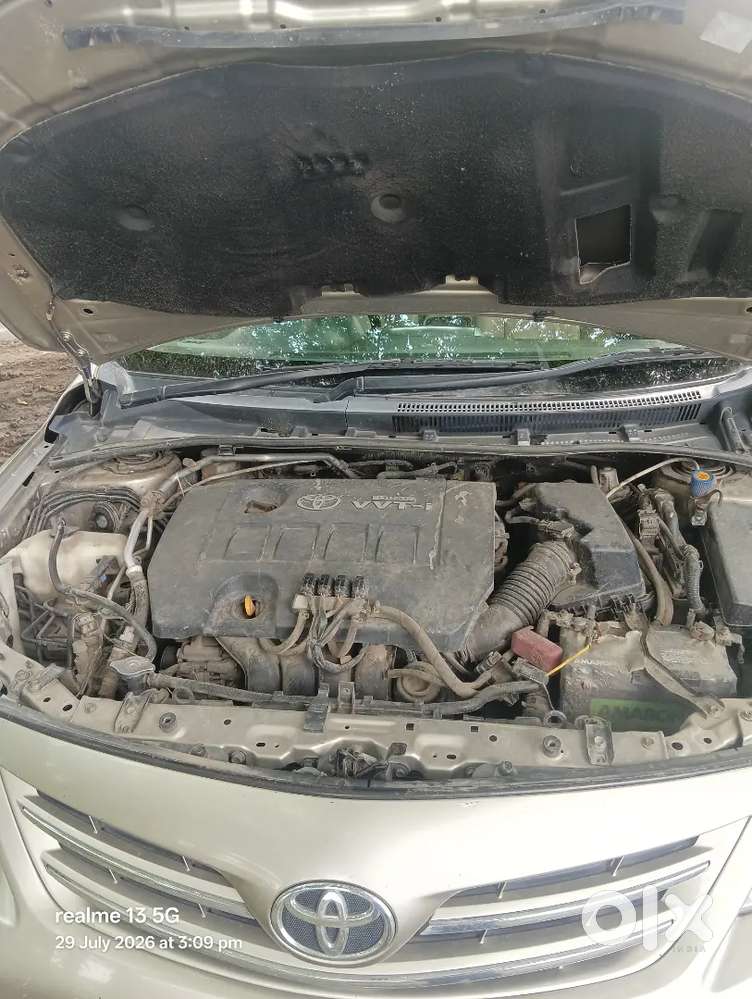 Toyota Corolla Altis 1.8 2012 Push Button Start