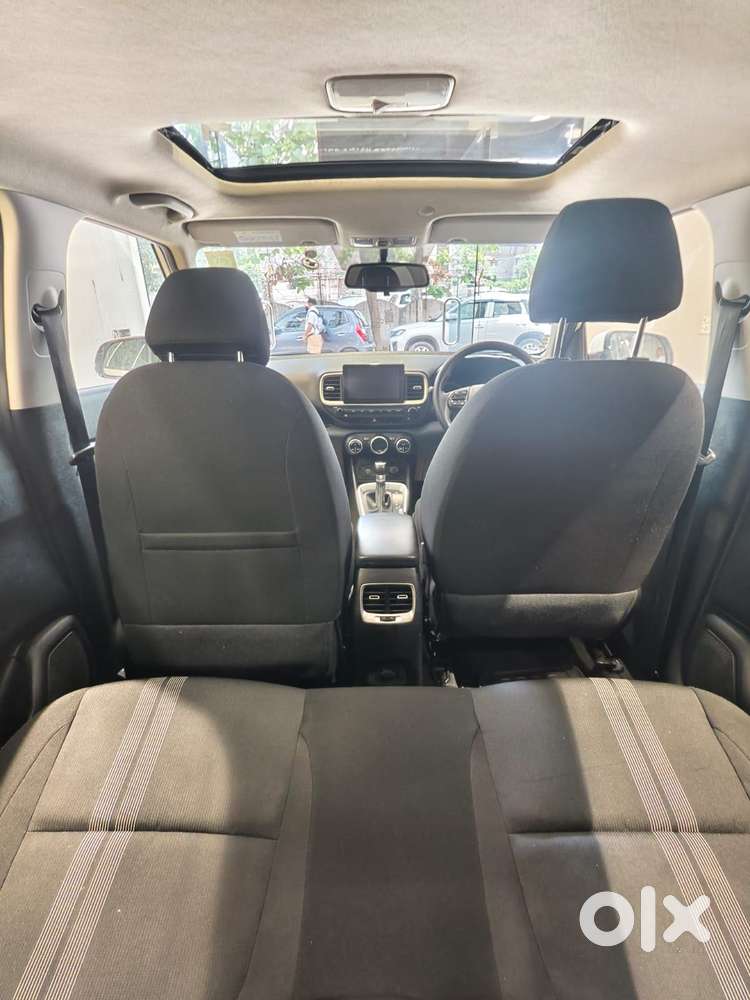 Hyundai Venue Sx Plus Turbo Dct, 2020, Petrol