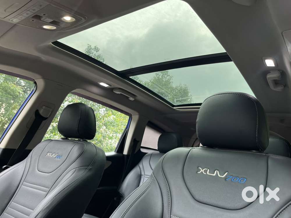 Mahindra Xuv700 2.0 Ax 5 Petrol At Str, 2023, Petrol