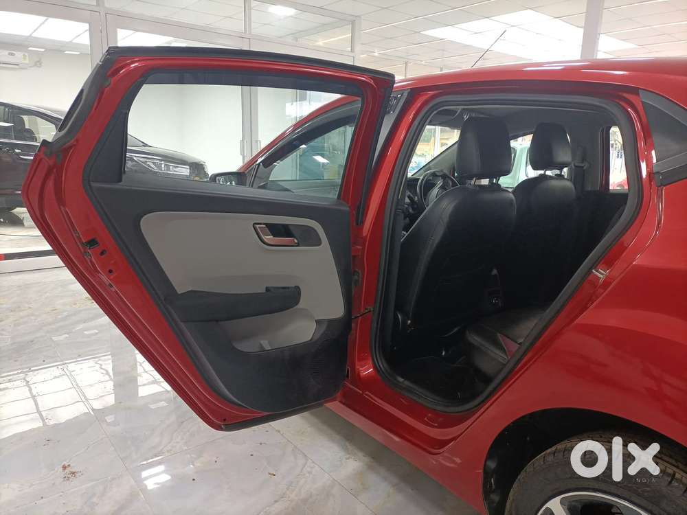 Tata Altroz Xz, 2020, Petrol