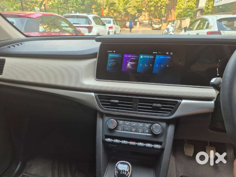 Mahindra Xuv700 2.2 Ax 5 Diesel Mt 7 Str, 2024, Diesel