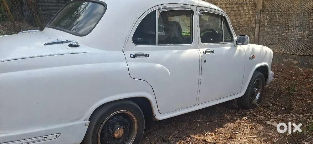 Ambassador Ambassador 2003 Diesel 198000 Km Driven