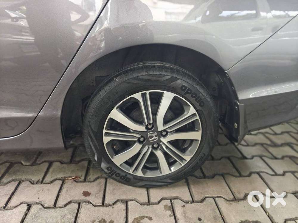 Honda City 1.5 V 4th Gen I-vtec Mt, 2017, Petrol