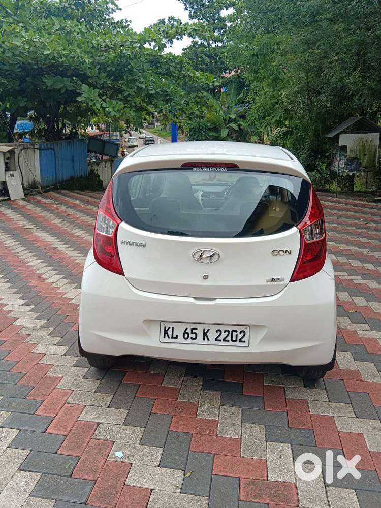 Hyundai Eon Era +, 2017, Petrol