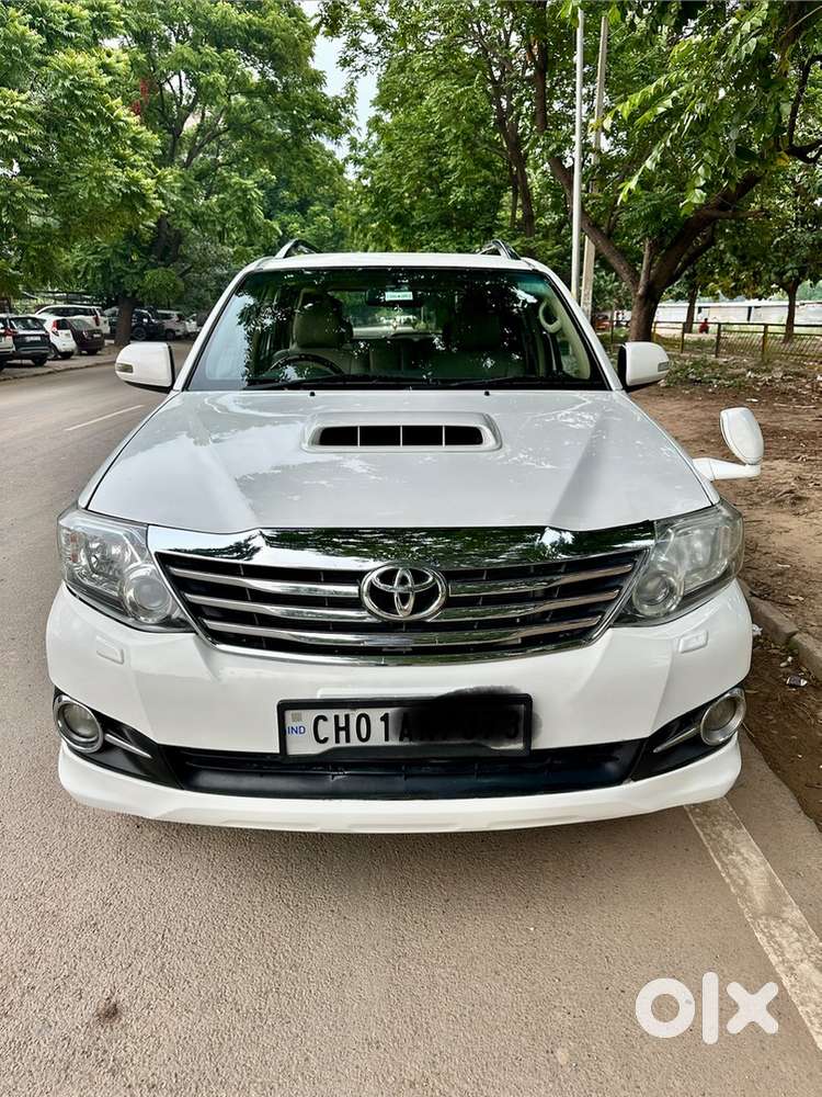 Toyota Fortuner Diesel 2012