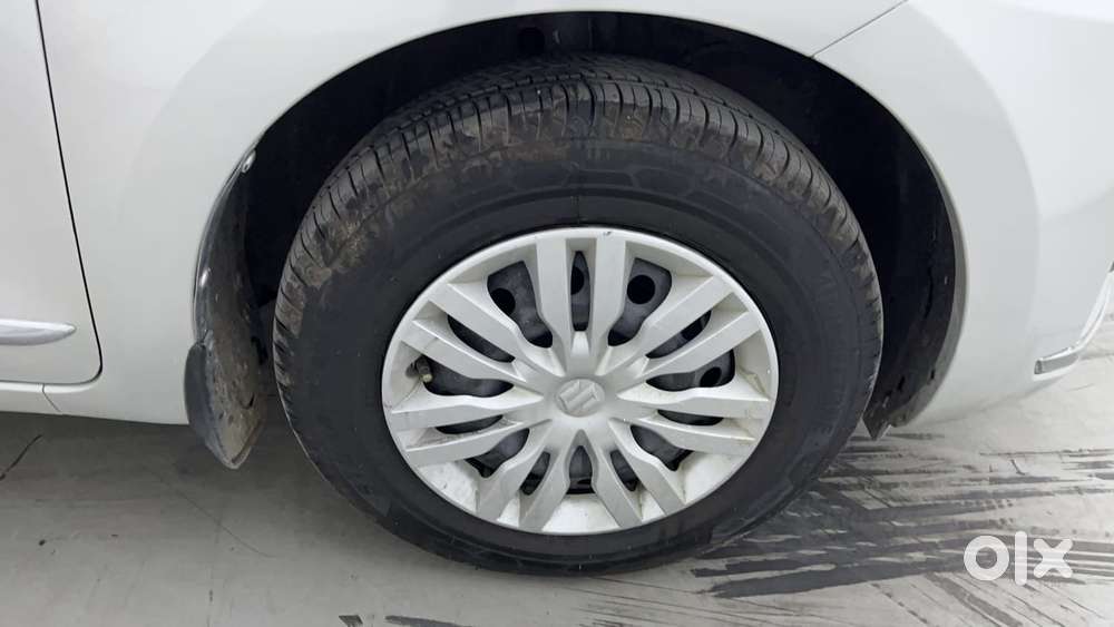 Maruti Suzuki Dzire 1.2 Vxi, 2018, Petrol