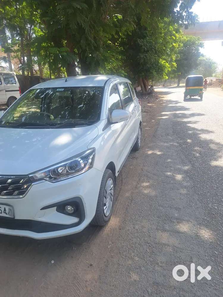 Maruti Suzuki Ertiga 2023 Petrol 25000 Km Driven