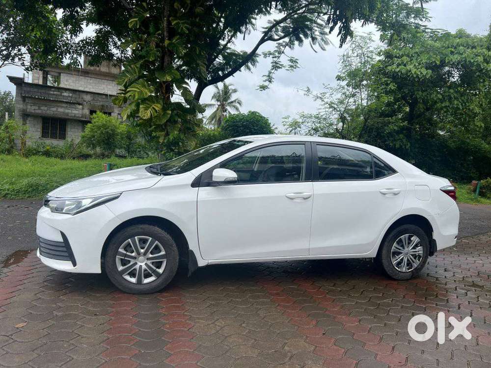 Toyota Corolla Altis J, 2017, Diesel