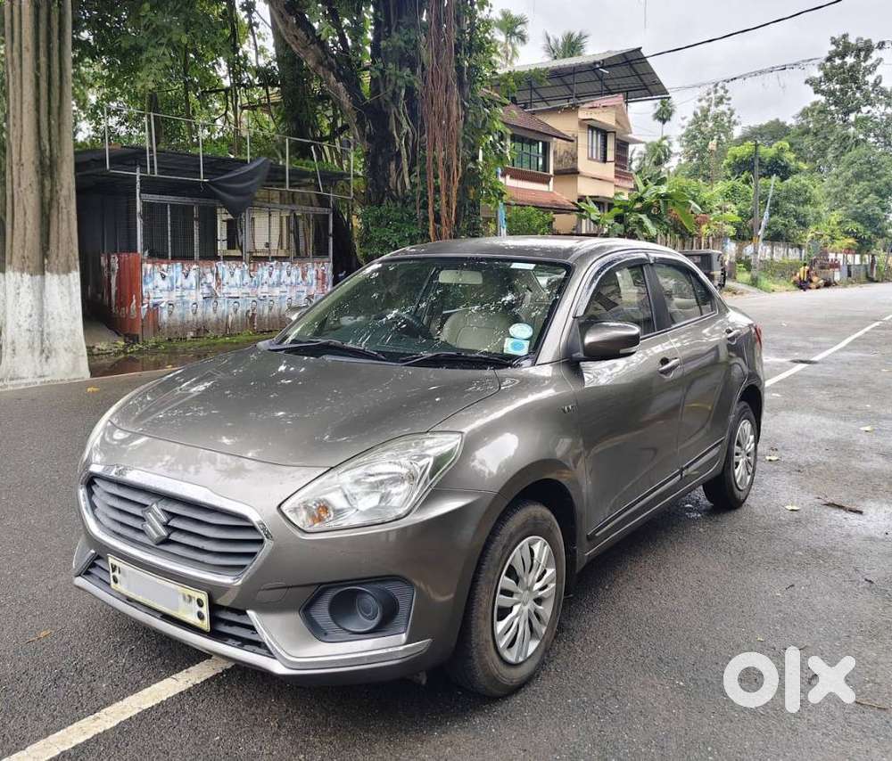 Maruti Suzuki Dzire 1.2 Zxi, 2017, Petrol