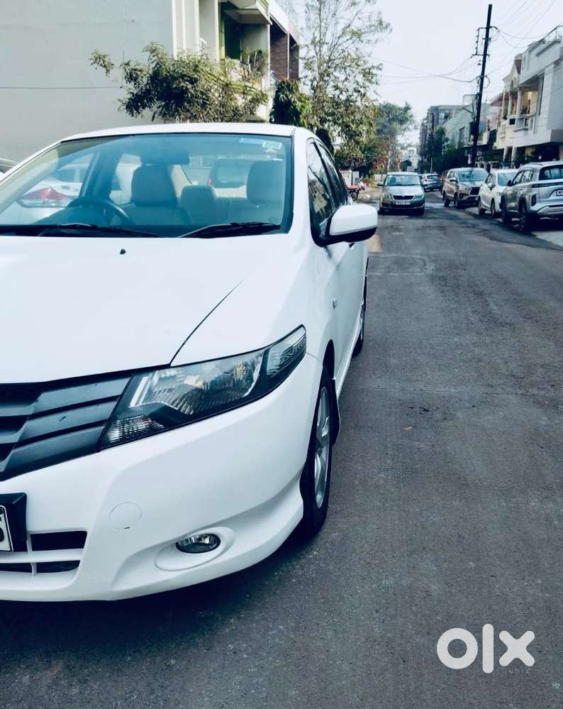 Honda City 2014-2015 V Mt, 2011, Petrol