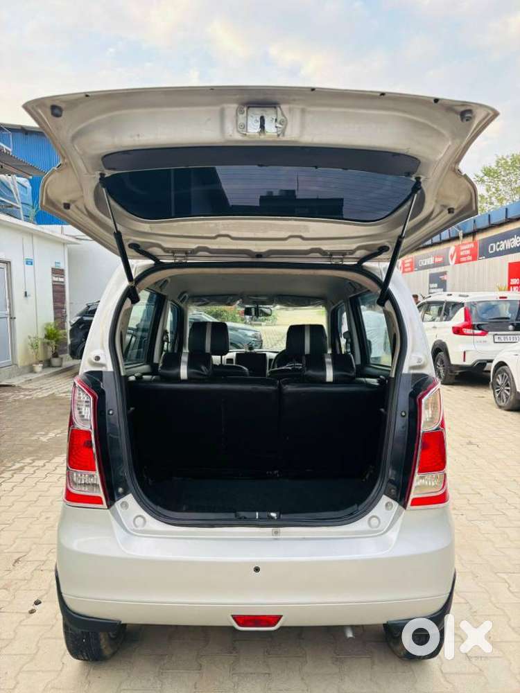 Maruti Suzuki Wagon R 1.0 Vxi Amt, 2016, Petrol