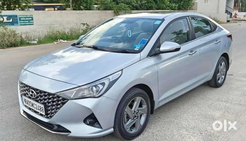 Hyundai Verna Sx With Sunroof