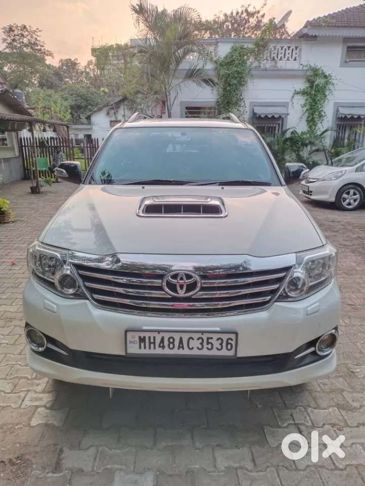 Toyota Fortuner 4x2 At, 2015, Diesel