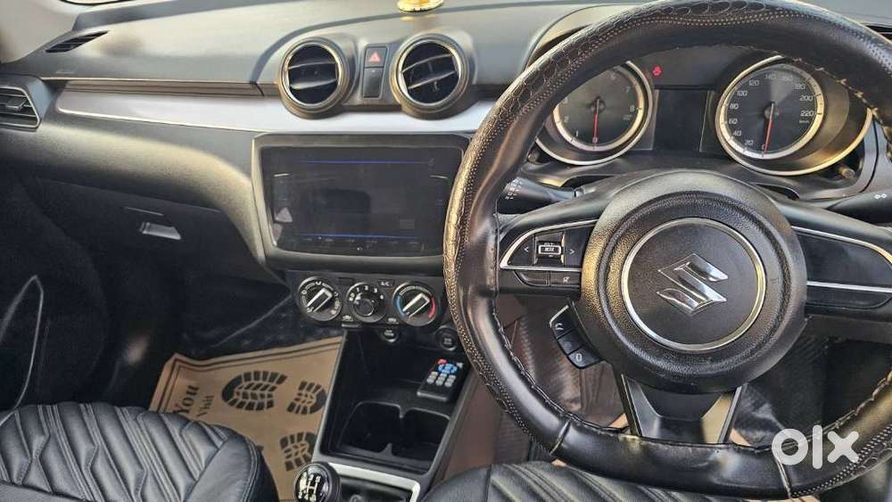 Maruti Suzuki Swift Vxi + Manual, 2023, Petrol
