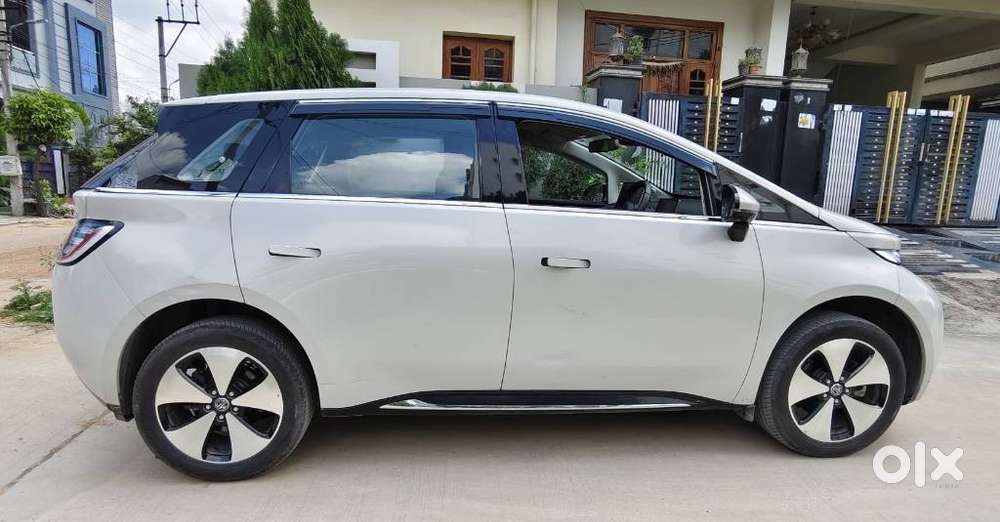 Mg Windsor Ev Essence, 2025, Electric