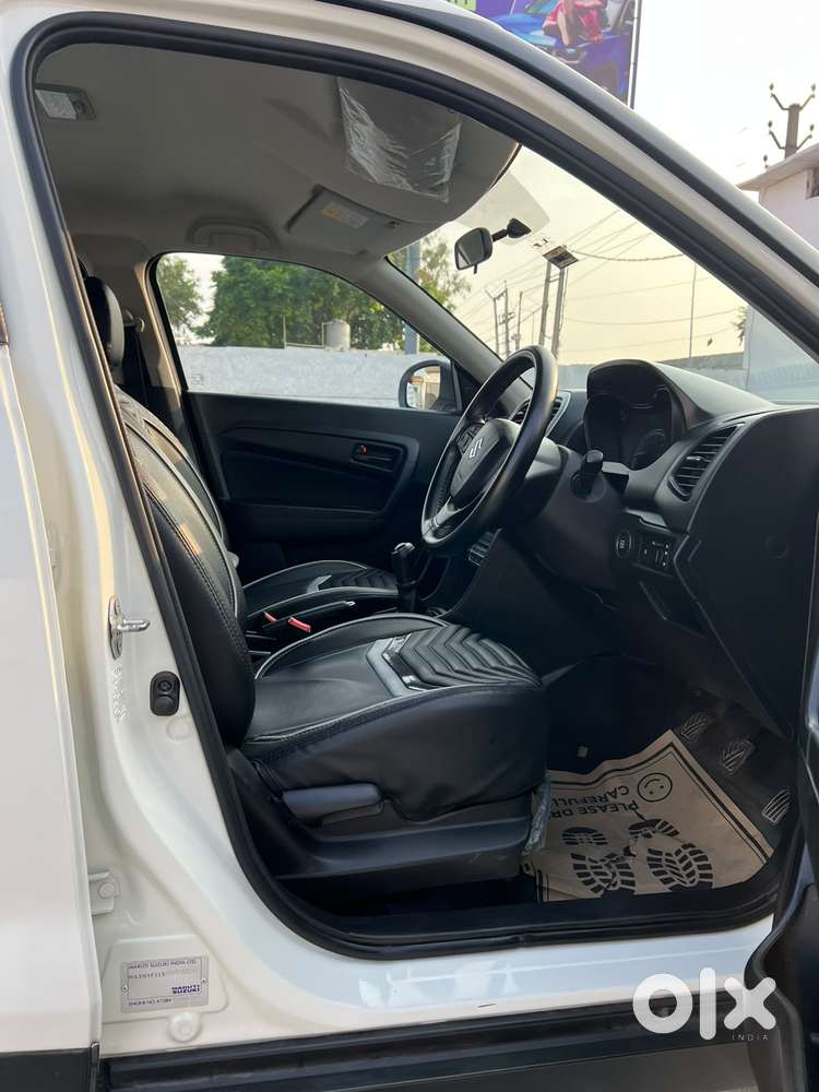 Maruti Suzuki Brezza 1.5 Vxi Smart Hybrid, 2022, Petrol