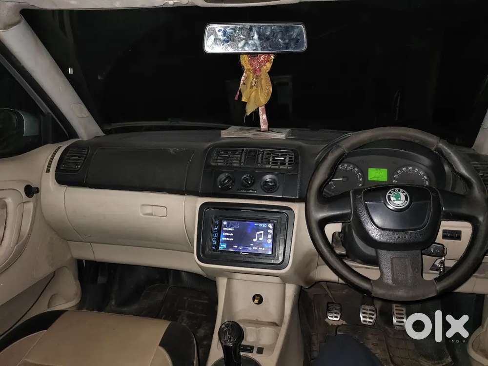 Skoda Fabia 2013 Diesel Well Maintained Only Office To Home Runing