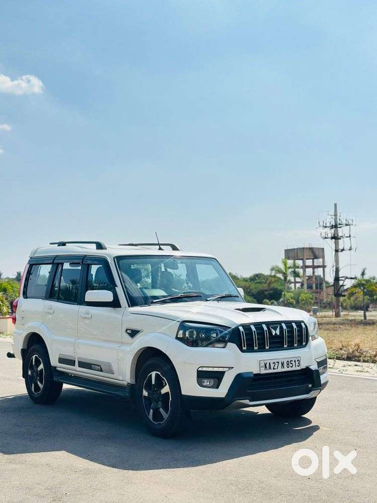 Mahindra Scorpio Classic 2.2 S 11 Mt 7 Str, 2023, Diesel