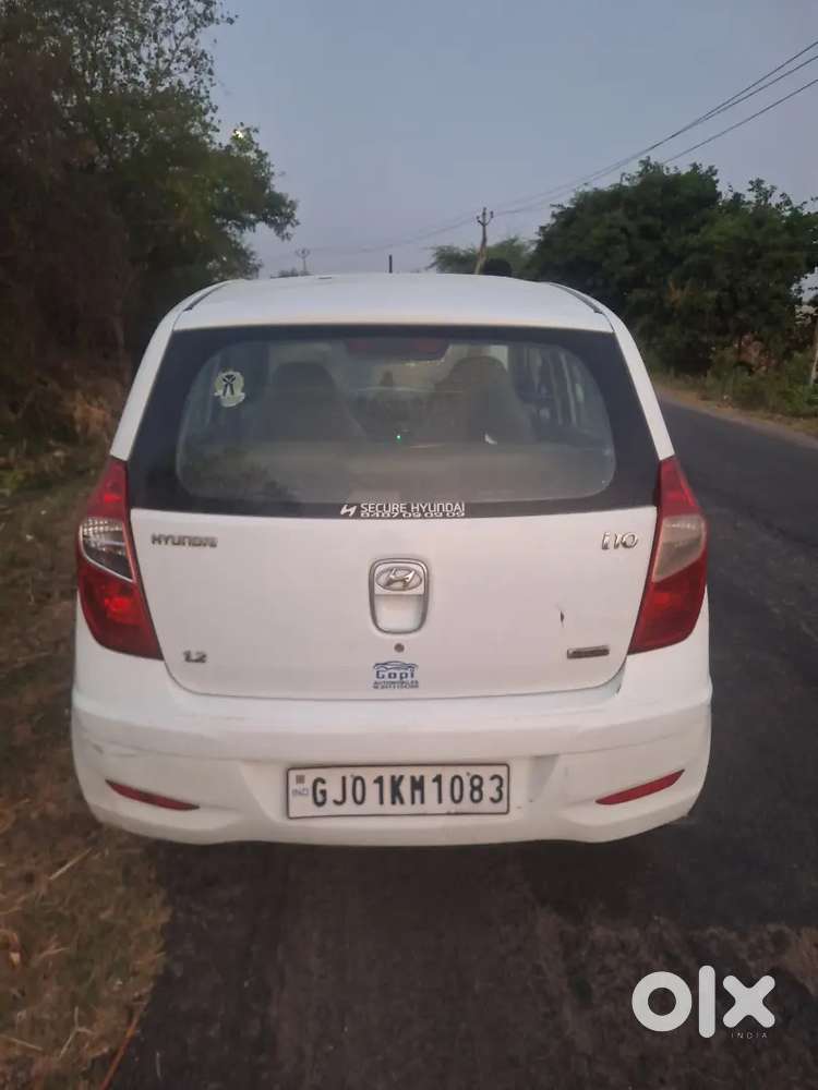 Hyundai I10 Magna( Petrol + Cng)