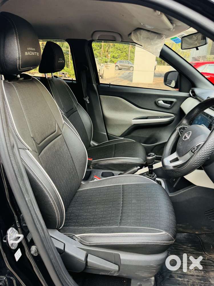 Nissan Magnite 1.0 Xv, 2024, Petrol