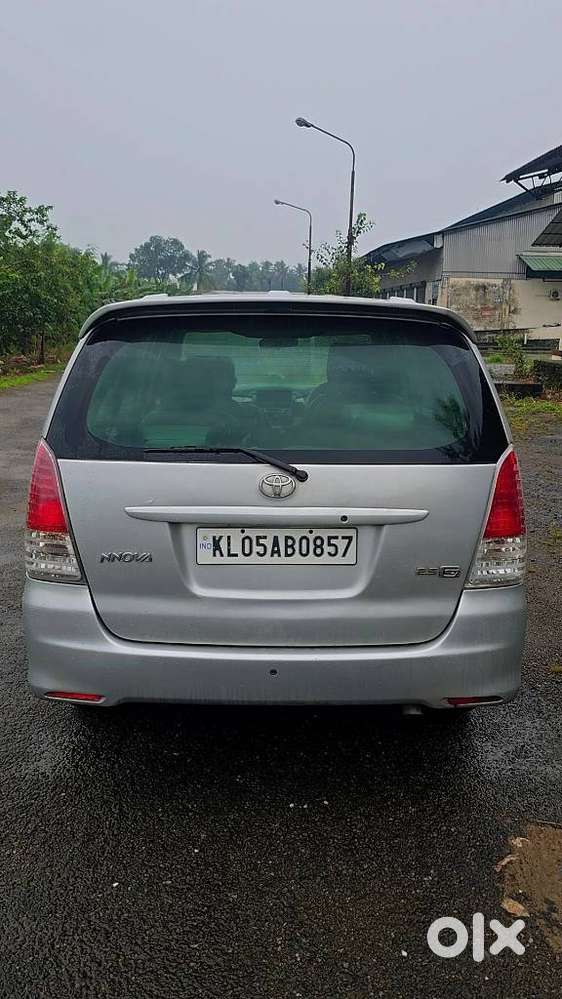 Toyota Innova 2.5 G (diesel) 7 Seater, 2010, Diesel