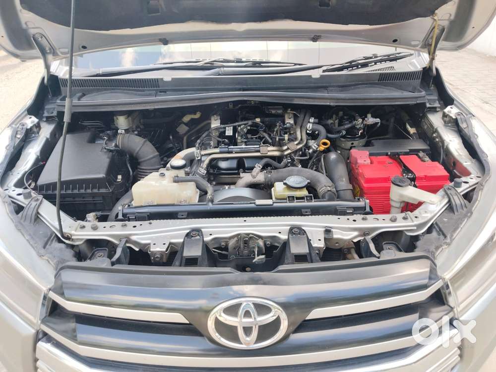 Toyota Innova Crysta 2.4 G Mt, 2016, Diesel