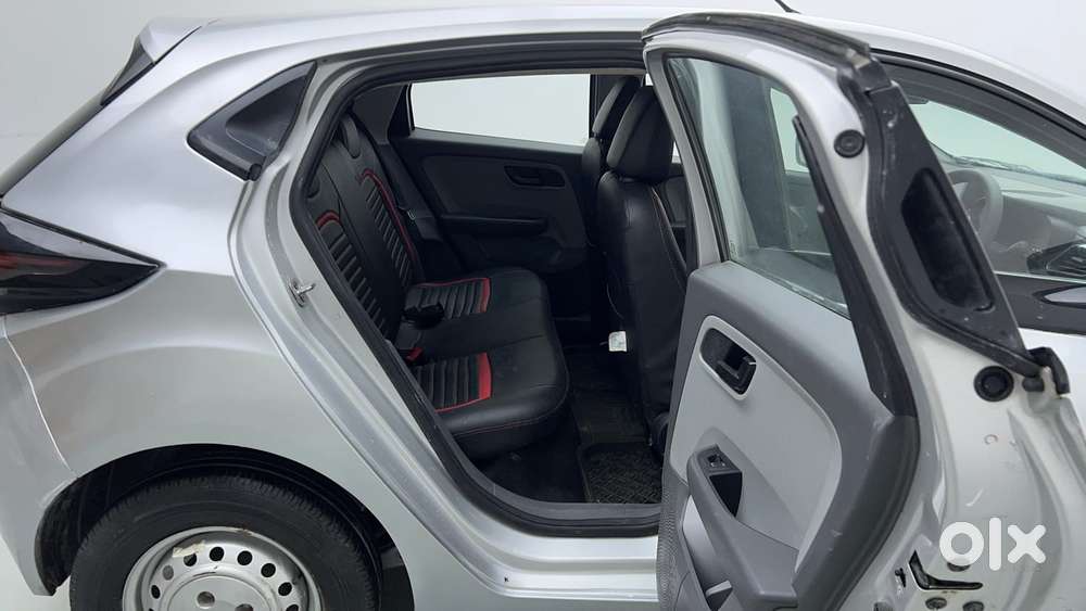Tata Altroz 1.2 Xm, 2020, Petrol