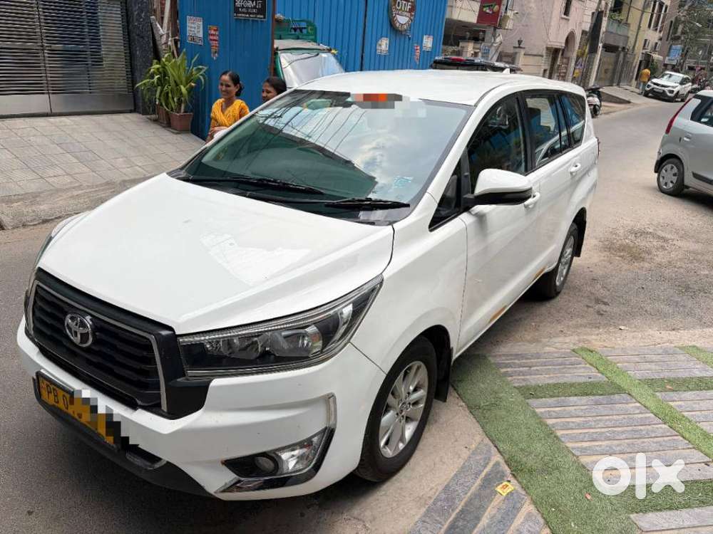 Toyota Innova Crysta 2.4 G Mt, 2020, Diesel