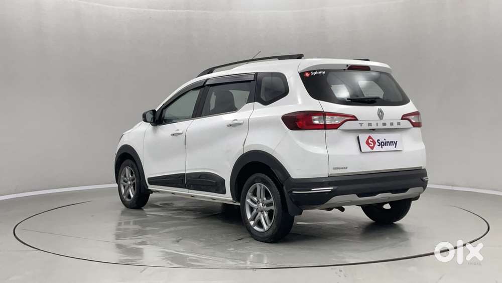 Renault Triber Rxz, 2022, Petrol