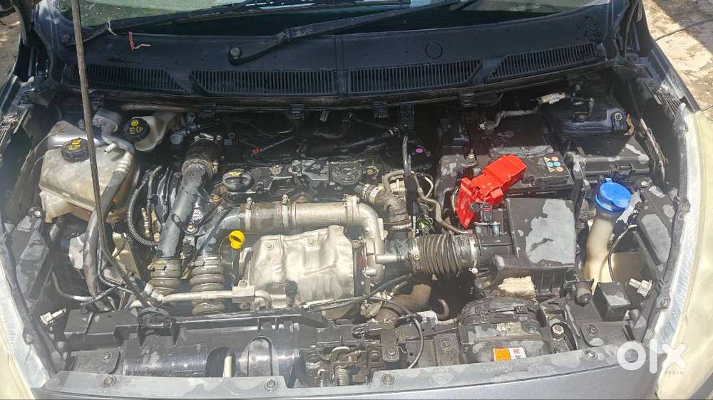 Car Is One Hand Drive