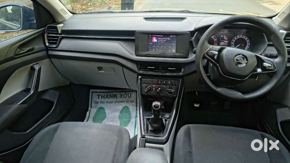 Skoda Kushaq 1.0 Tsi Active, 2022, Petrol