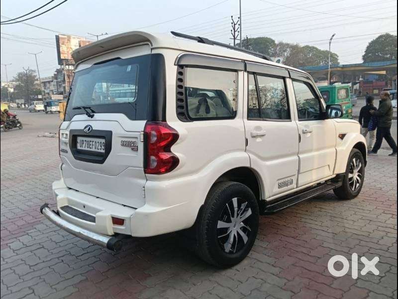 Mahindra Scorpio S6 Plus, 2016, Diesel