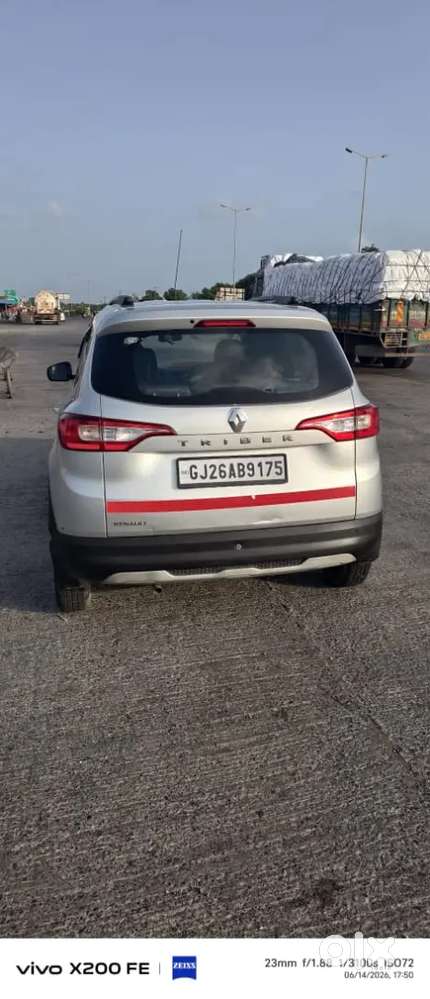 Renault Triber Petrol 2023