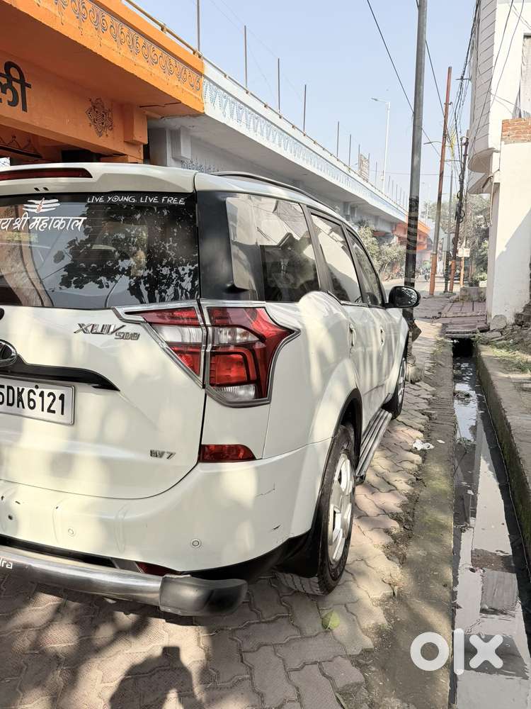 Mahindra Xuv500 W8 Dual Tone, 2020, Diesel