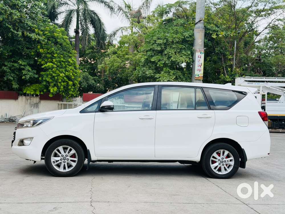 Toyota Innova Crysta 2.4 G Mt, 2019, Diesel
