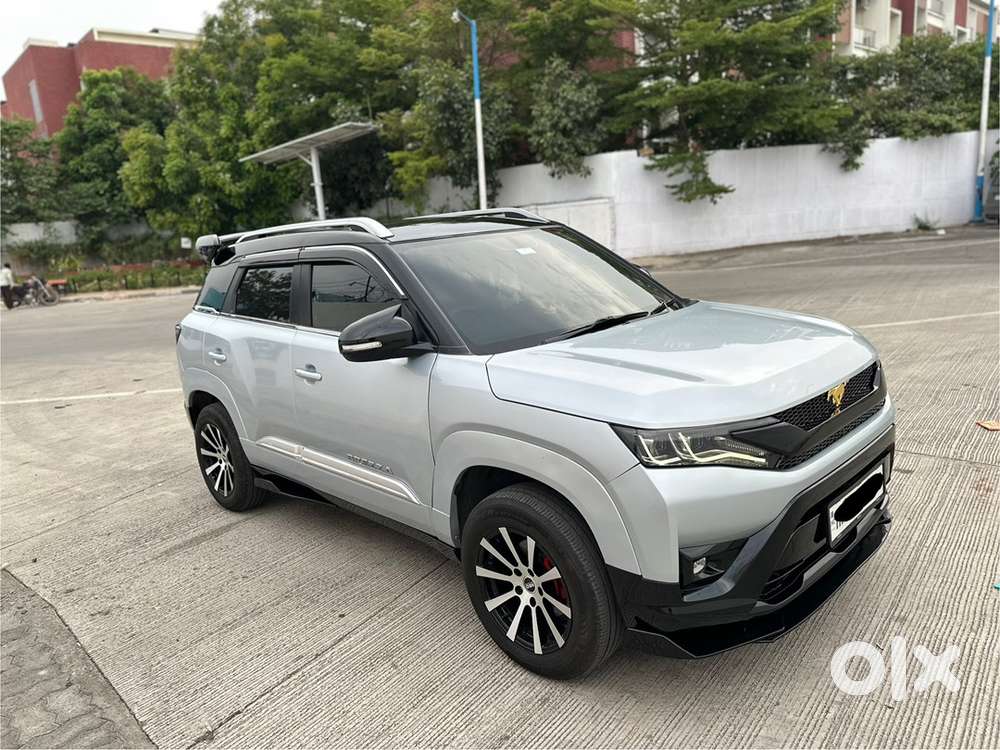 2023 Maruti Brezza Petrol Manual 28000 Km Driven