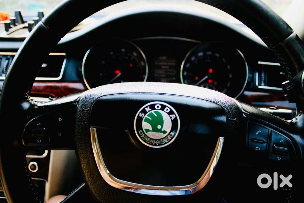 Skoda Superb 2013 Petrol Well Maintained Also Perfct Condition