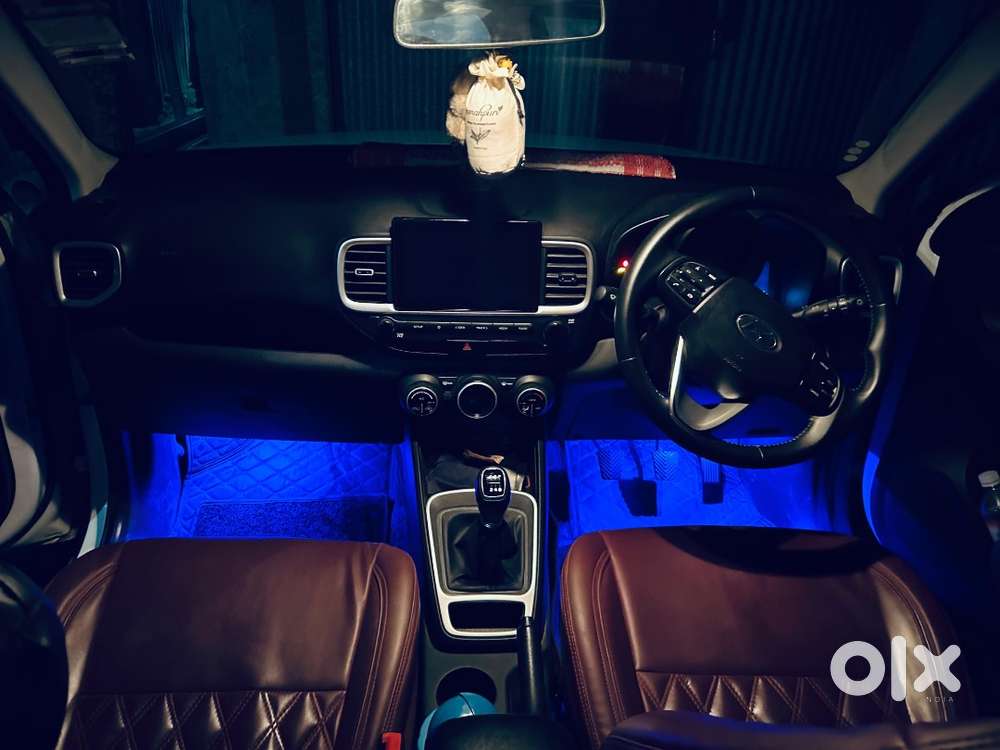 Hyundai Venue 2019 Petrol Well Maintained