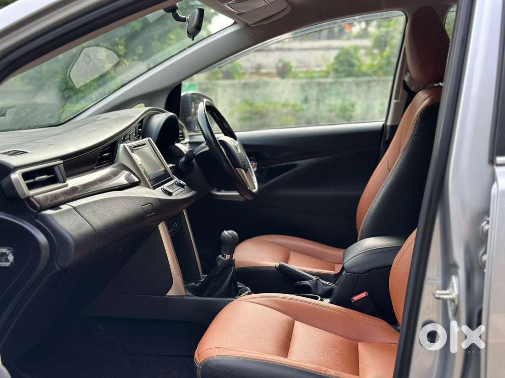 Toyota Innova Crysta