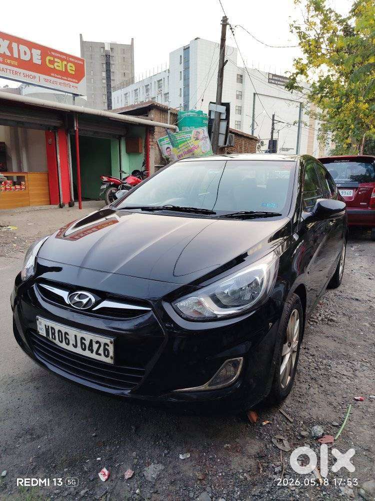 Hyundai Verna Fluidic 1.6 Vtvt Sx, 2012, Petrol