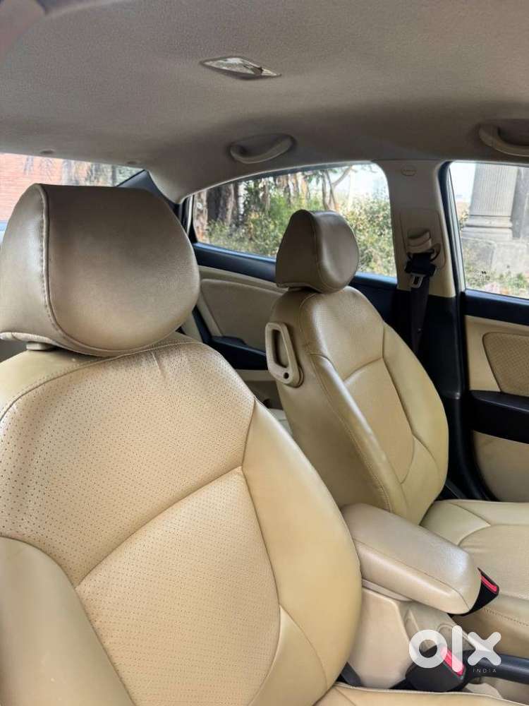 Hyundai Verna 2015-2016 1.6 Crdi At Sx, 2016, Diesel