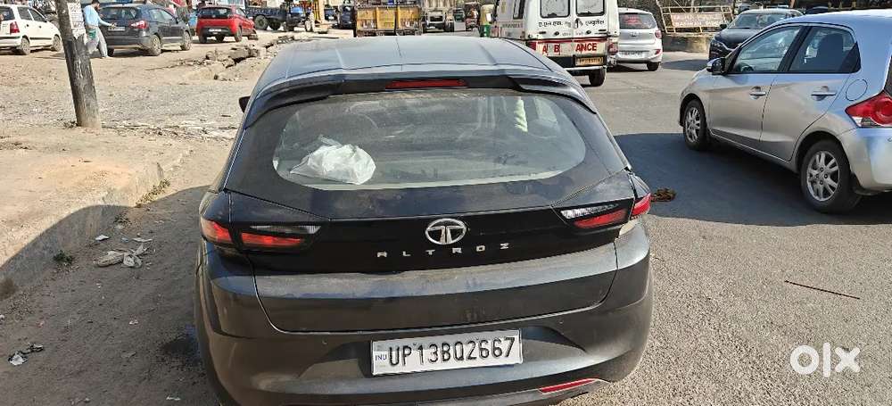 Tata Altroz 2020 Cng & Hybrids 110000 Km Driven