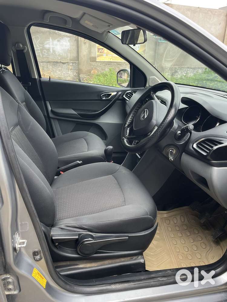 Tata Tigor Xz, 2018, Petrol