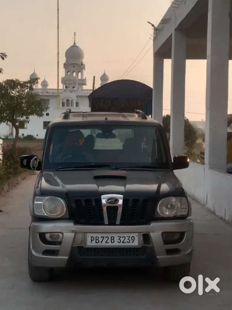 Mahindra Scorpio Classic 2012