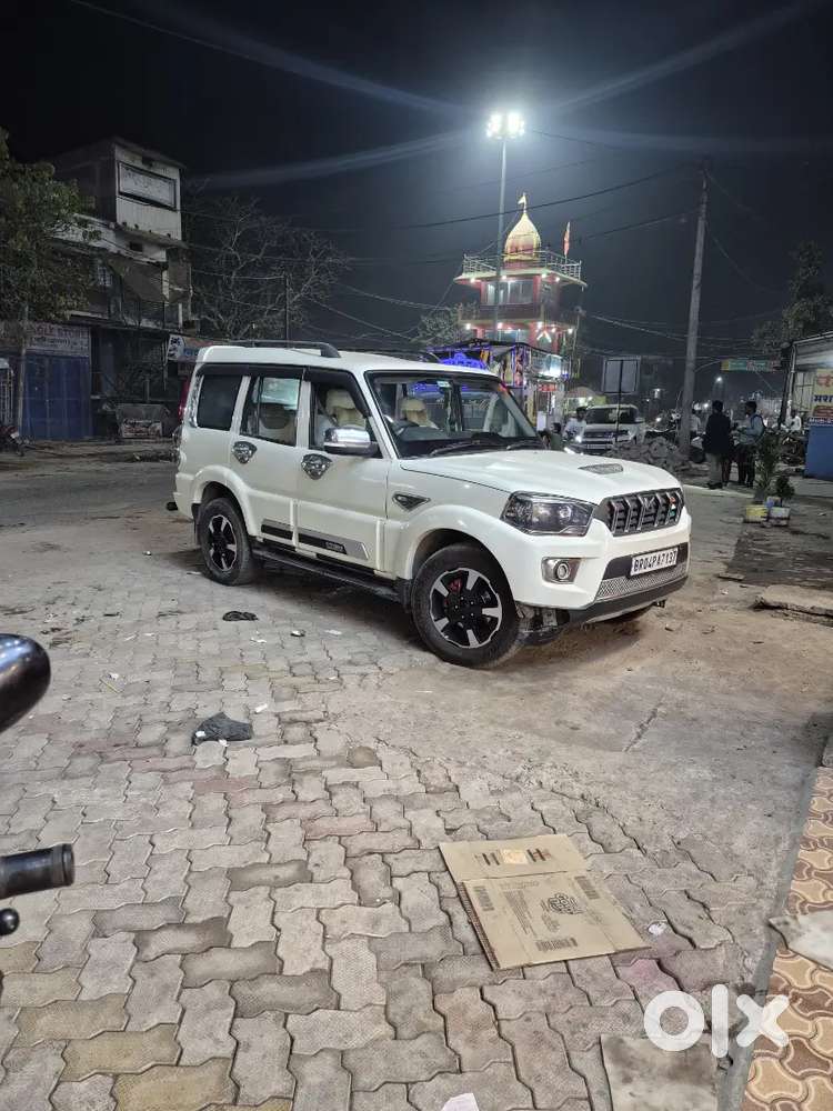 Mahindra Scorpio 2018 Diesel Well Maintained